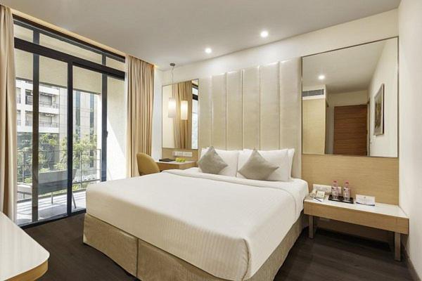 Sarovar Portico Outer Ring Road Bangalore Exterior foto