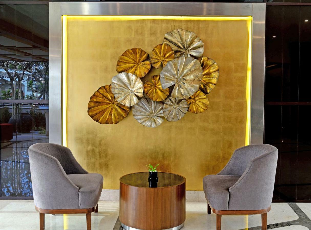 Sarovar Portico Outer Ring Road Bangalore Exterior foto